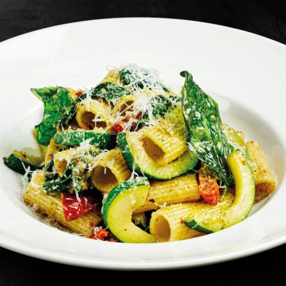 Ригатони с цукини