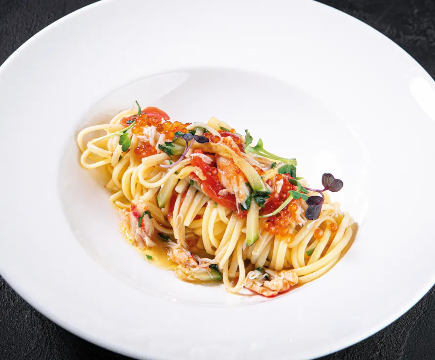 Linguini with crab